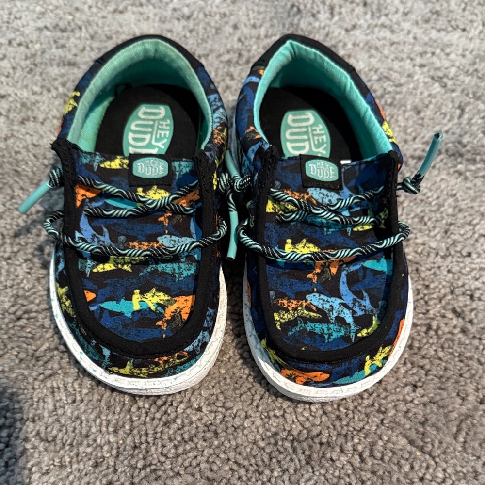Hey Dude Kids Navy Multi Shark Print Slip-On Sneakers